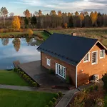 Cozy Sauna House At Sinso Talu *