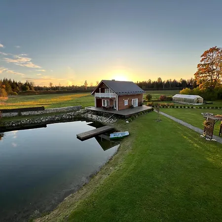 Cozy Sauna House At Sinso Talu