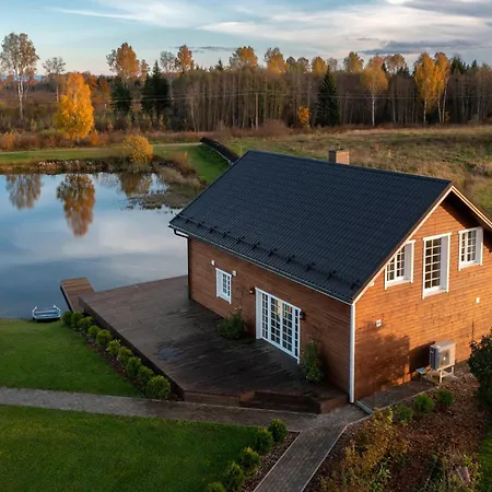 Cozy Sauna House At Sinso Talu *