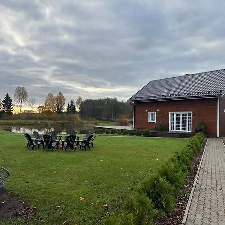 Cozy Sauna House At Sinso Talu *