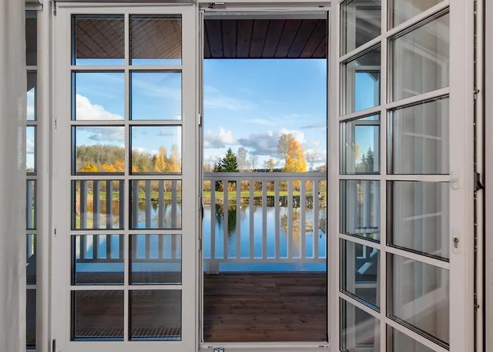 Semesterbostad Cozy Sauna House At Sinso Talu Ulejoe